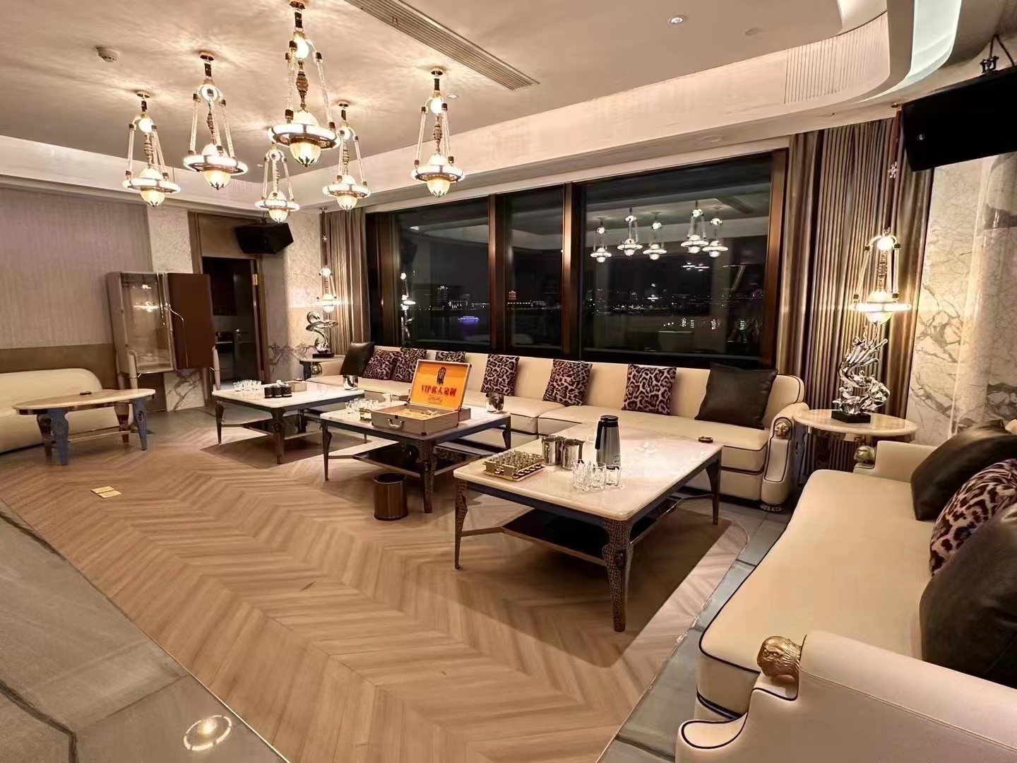 鹰潭ktv预订哪里有商务ktv推荐-月湖区ktv预订